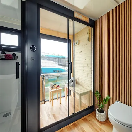 Na Wodzie - Houseboat -sauna, Taras Na Dachu, Dwie Sypialnie 公寓 Mikołajki