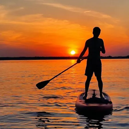 Na Wodzie - Houseboat -sauna, Taras Na Dachu, Dwie Sypialnie شقة Mikołajki