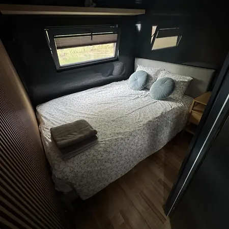 شقة Na Wodzie - Houseboat -sauna, Taras Na Dachu, Dwie Sypialnie Mikołajki