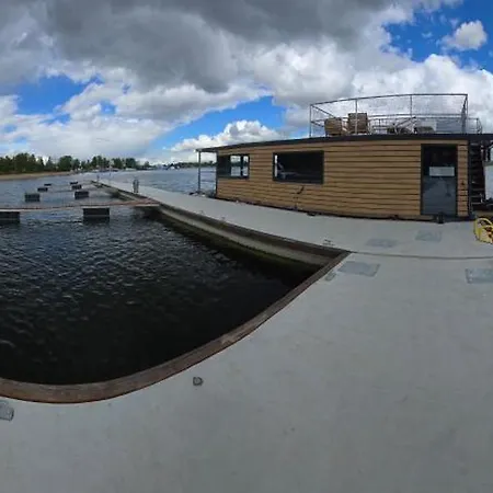 公寓 Na Wodzie - Houseboat -sauna, Taras Na Dachu, Dwie Sypialnie Mikołajki